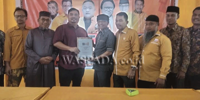 Acara-Pengambilan-Formulir-Pendaftaran-Bakal-Calon-Bupati-Aceh-Tenggara,-HM.-Salim-Fakhry